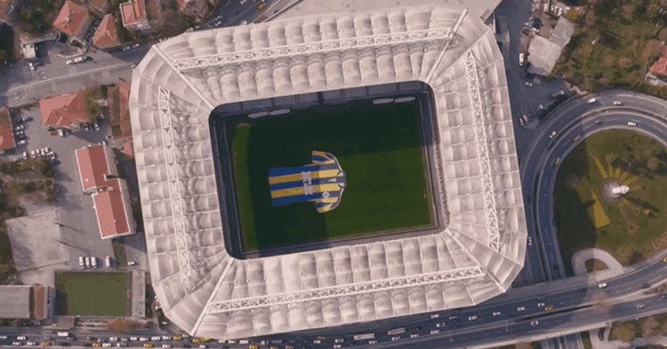 turkish airlines supports Fenerbahce