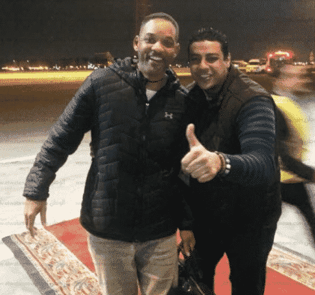 Will Smith photographed in Cairo international airport