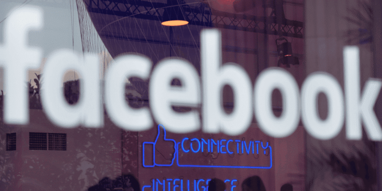Facebook releases a new update to pages, discloses more info to public