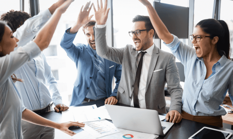 How Recognizing Employees Can Enhance Employee Performance