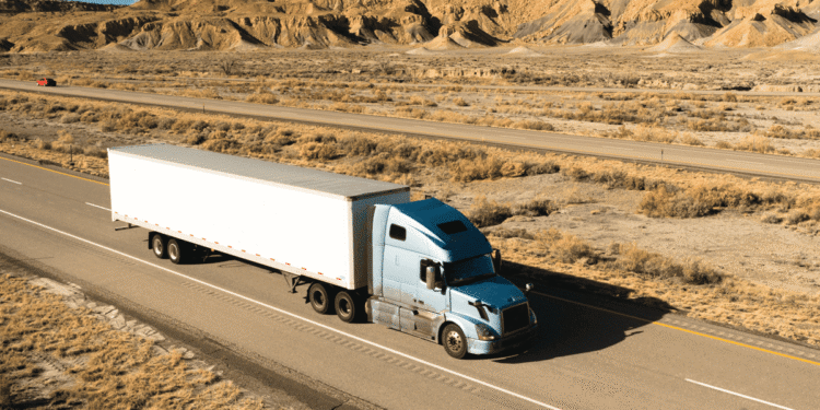 7 Advantages to Becoming a Long-Haul Truck Driver
