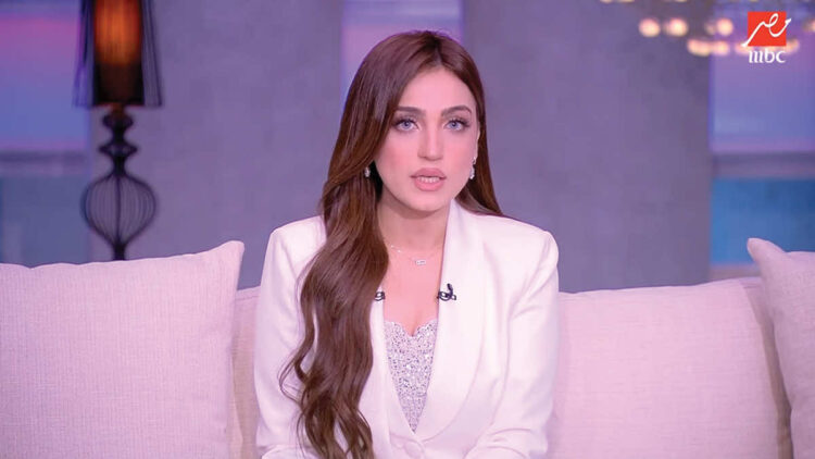 Egyptian TV Presenter 'Yasmin Ezz' Sparks Controversy on Social Media