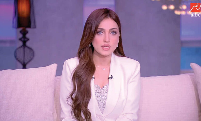 Egyptian TV Presenter 'Yasmin Ezz' Sparks Controversy on Social Media