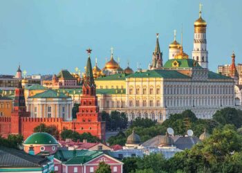 Zara, Paypal, Samsung suspend business in Russia