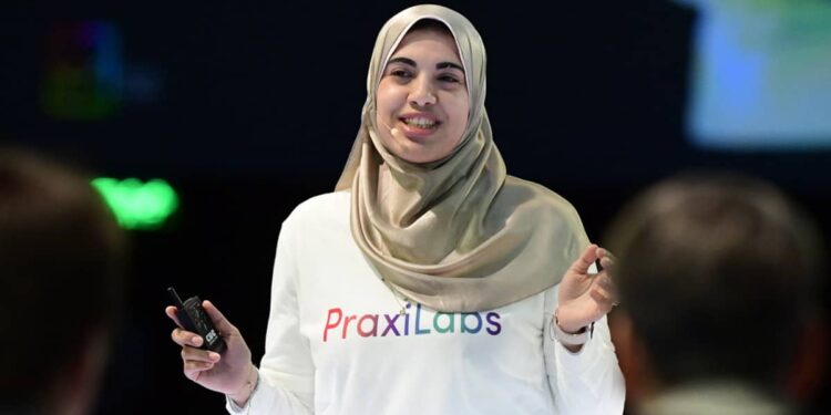 Egypt’s PraxiLabs is taking science education to a new level through 3D simulations