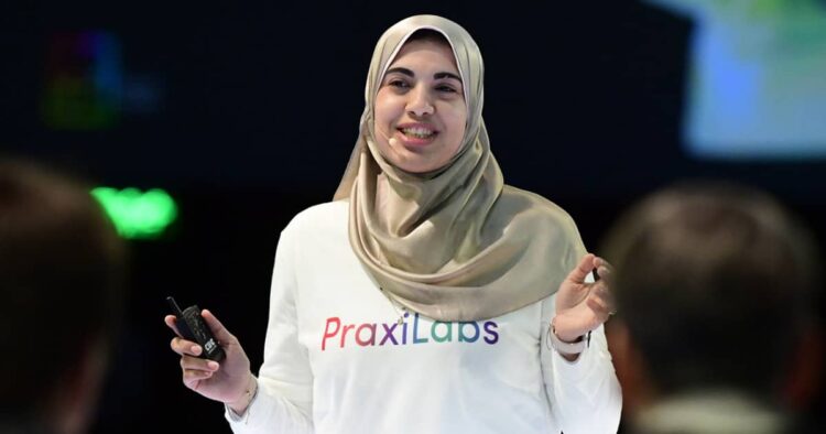 Egypt’s PraxiLabs is taking science education to a new level through 3D simulations