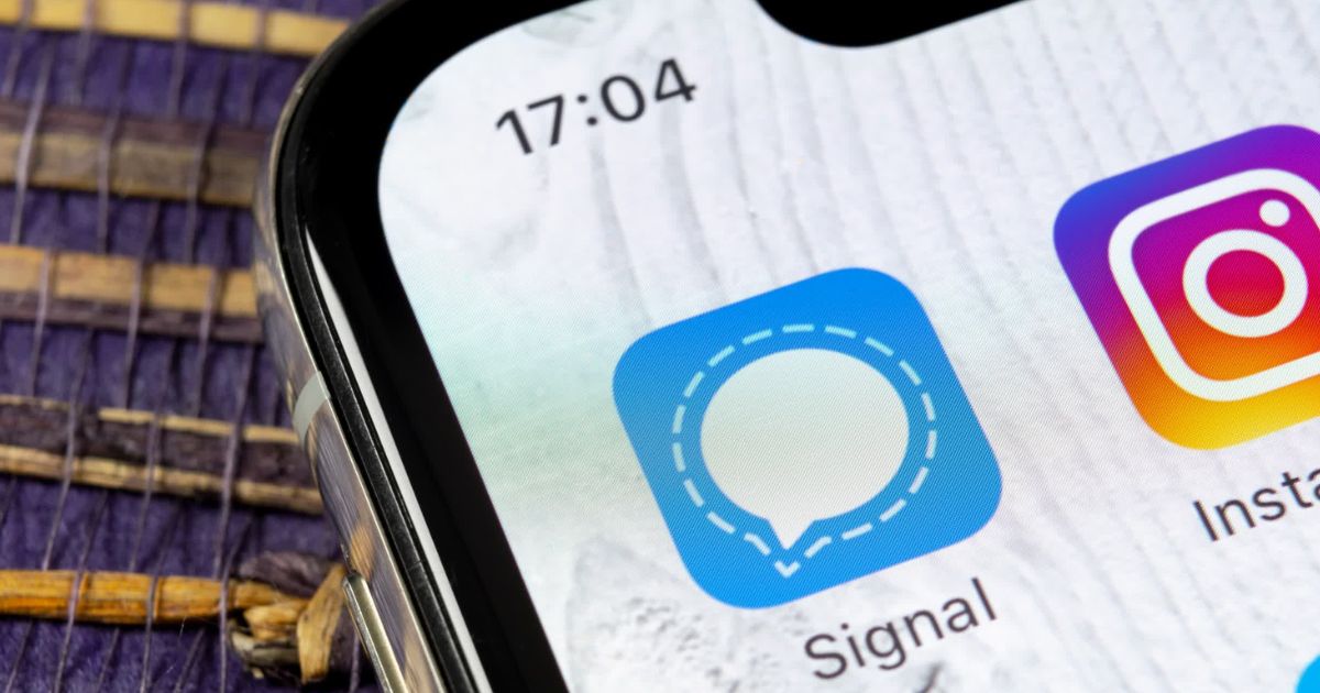 What makes Signal the most popular, secured messenger?