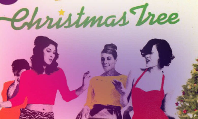 Top 10 Christmas Songs to Play This Holiday