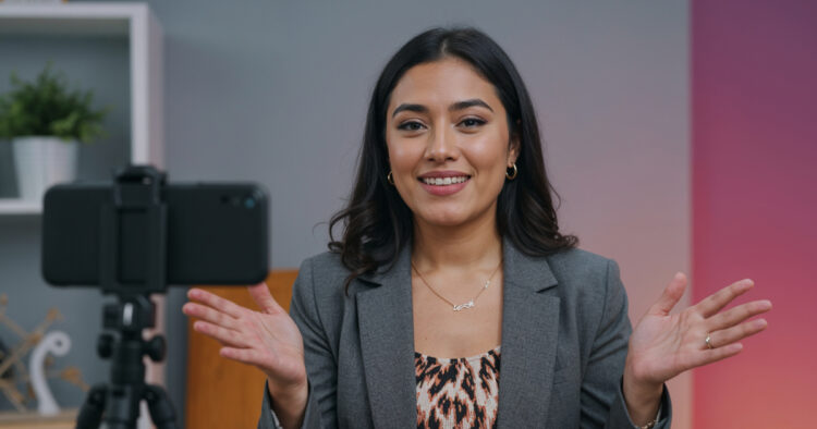 UAE Launches Finfluencer License to Regulate TikTok and Instagram Finance Creators